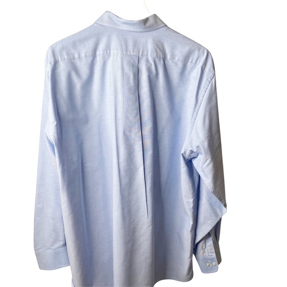 Van Heisen Blue Button Down Wrinkle Free Regular Fit Button Down Shirt Large - Picture 3 of 6